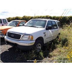 2000 FORD EXPEDITION, 4WD ~ 196,756 MILES VIN: 1FMPU16L2YLB47694, SUV, 4WD, V8, 5.4L, NOTES: TRANSMI