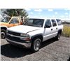 Image 1 : 2001 CHEVROLET SUBURBAN ~ ODOMETER OUT VIN: 3GNGC26U71G206240, SUV, RWD, V8, 6.0L FA16136-00