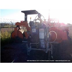 2004 GRACO PAVEMENT PAINT STRIPER SELF CONTAINED S/N: BA488 (print sequence:) FA17377-00