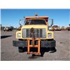 Image 2 : 1994 GMC C7H042 TOPKICK DUMP TRUCK ~ 134,592 MILES VIN: 1GDP7H1J5RJ517796, 5 CUBIC YARD DUMP TRUCK, 