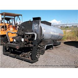 1996 ROSCO MAXIMIZER II OIL DISTRIBUTOR 1800 GALLONS, S/N: 34585, NOTES: COMPUTER / HYDRAULICS (prin