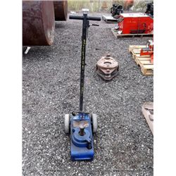 WESTWARD 5M459 22/35 TON AIR HYDRAULIC FLOOR JACK (print sequence:) FY14-126