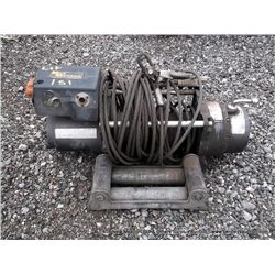 MILE MARKER CABLE LINE WINCH W/ FAIRLEAD