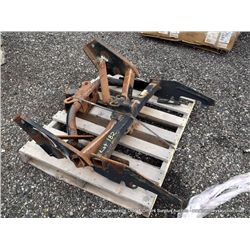 PALLET: 3 TRUCK RECEIVER HITCHES (print sequence:) FY14-126