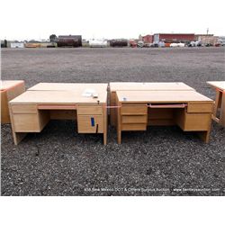 LOT: 4 GOLDEN OAK OFFICE DESKS (print sequence:) FY14-086