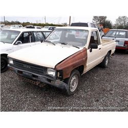 1987 TOYOTA PICKUP ~ 396,626 MILES PICKUP, RWD, I4, 2.4L, TAN, CSFD TITLE # 14252934A667813 3 KEYS J