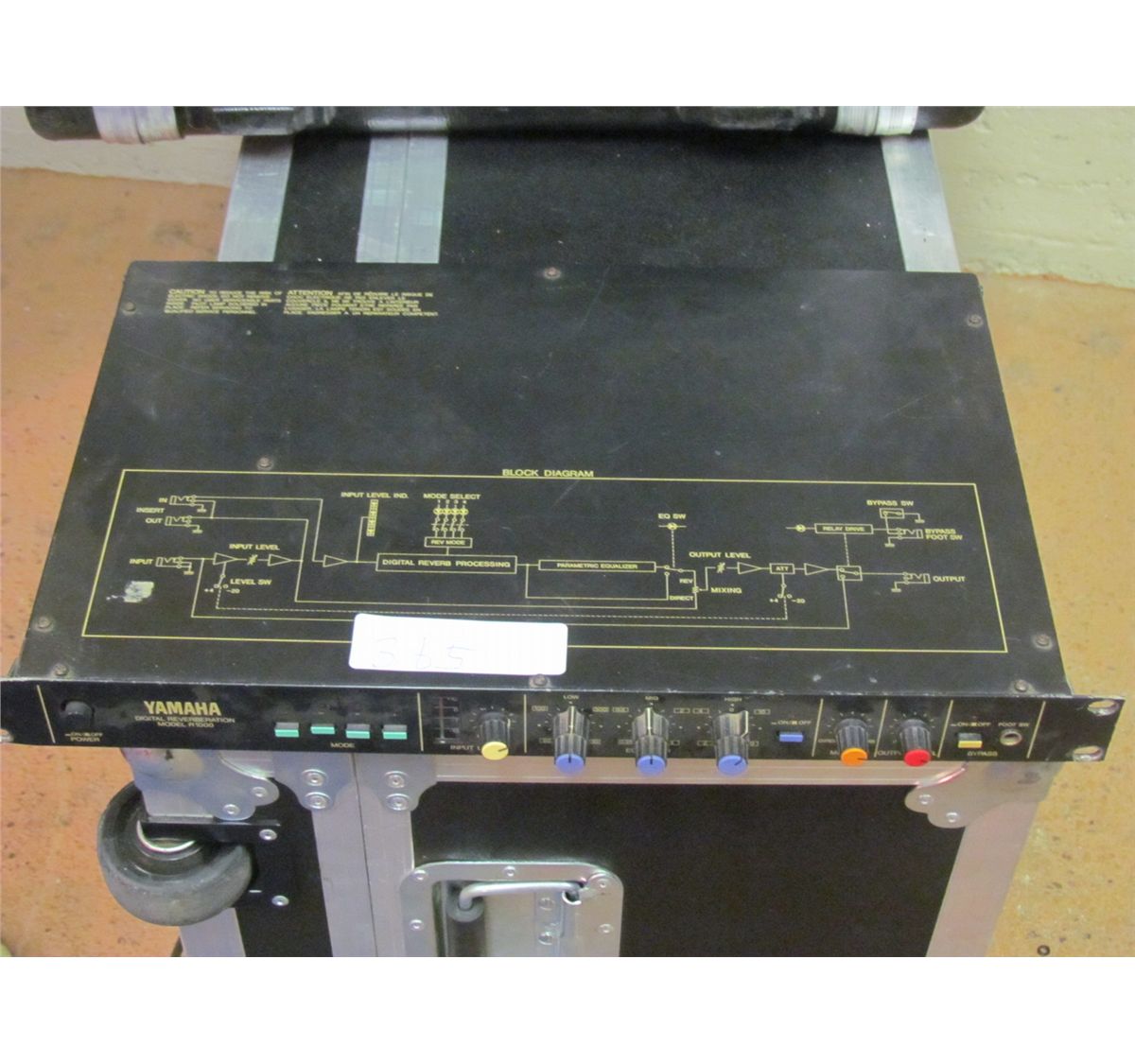 Yamaha Digital Reverb Model R1000