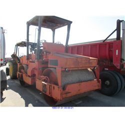 1995 - UNK STEEL WHEEL ROLLER