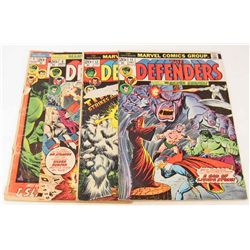 LOT OF 4 VINTAGE  MARVEL THE DEFENDERS COMIC BOOKS