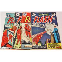 LOT OF 4  VINTAGE DC FLASH COMIC BOOKS