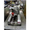 Image 1 : Saber Tomato Slicer