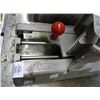 Image 2 : Saber Tomato Slicer