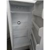 Image 2 : Frigidaire White Up-Right Freezer