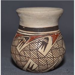 HOPI POTTERY VASE