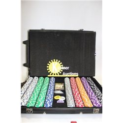 EXTRA LARGE POKER SET IN HARD CASE ON WHEELS