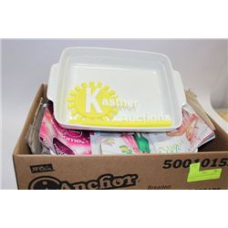 BOX OF RECTANGULAR SERVING PLATES