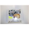 Image 1 : SET OF 3 TIN SPRING FORM SET