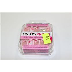 PACK OF 24 GLUE ON NAILS