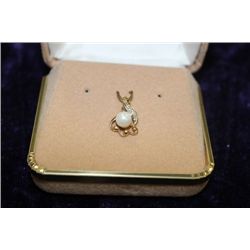 14K GOLD PEARL AND DIAMOND PENDANT