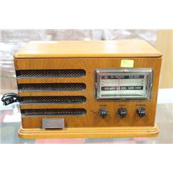 THOMAS COLLECTOR EDITION RADIO