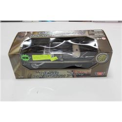 1958 PLYMOUTH FURY DIE CAST CAR 1:18 SCALE