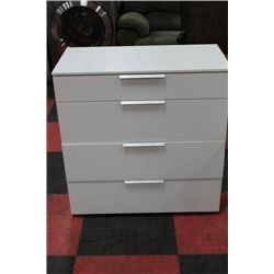 SHOWHOME WHITE 4 DRAWER DRESSER