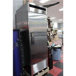 ME-12 STAINLESS STEEL SINGLE DOOR STAND-UP FREEZER