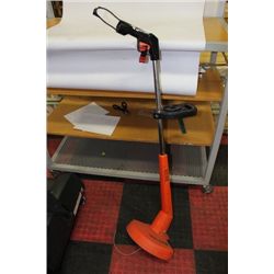 GAS TRIMMER ON CHOICE: B&D