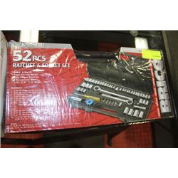 NEW 52 PC RACHET AND SOCKET SET