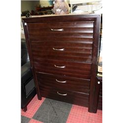 NEW 4 DRAWER DRESSER