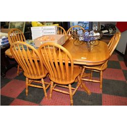 OAK DINNETTE SET WITH 6 CHAIRS AND 2 LEAVES