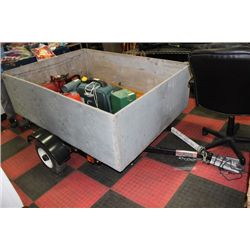 SMALL TRAILER