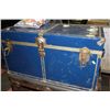 Image 1 : VINTAGE STORAGE TRUNK