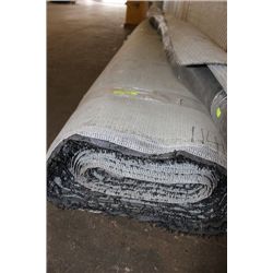 LARGE CARPET ROLL END