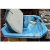 Image 1 : BLUE LIFESTYLE 2-3 PERSON HOT TUB