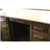 Image 3 : ANTIQUE OAK DOUBLE PEDESTAL RECEPTION DESK WITH HIDDEN CABINET