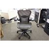 Image 2 : HERMAN MILLER AERON MESH BACK ERGONOMIC TASK CHAIR