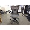 Image 2 : HERMAN MILLER AERON MESH BACK ERGONOMIC TASK CHAIR