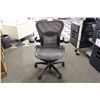 Image 2 : HERMAN MILLER AERON MESH BACK ERGONOMIC TASK CHAIR