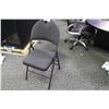 Image 2 : HEAVY DUTY FABRIC SEAT AND BACK FOLDING CHAIR