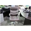 Image 2 : DARK BROWN LEATHER HIBACK BOARDROOM CHAIR