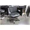 Image 2 : BLACK MESH BACK MULTI LEVER ERGONOMIC TASK CHAIR