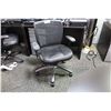 Image 2 : BLACK MESH BACK MULTI LEVER ERGONOMIC TASK CHAIR