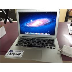 MACBOOK AIR LAPTOP 1.7 GHZ INTEL CORE I5, 4 GB RAM, 120 GB FLASH STORAGE