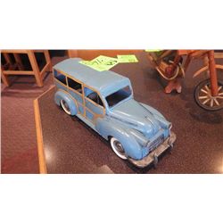 HANDCRAFTED TIN MODEL OF ANTIQUE CAR