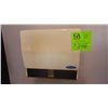 Image 2 : ONE TOWEL DISPENSER AND ONE SOAP DISPENSER