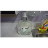 Image 4 : SOAP DISPENSER AND PAPER TOWEL DISPENSER