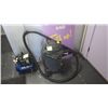 Image 1 : MASTERVAC 6.5 GAL WET / DRY SHOP VAC