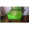 Image 1 : GREEN RETRO COOLER ON WHEELS