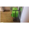 Image 2 : GREEN RETRO COOLER ON WHEELS